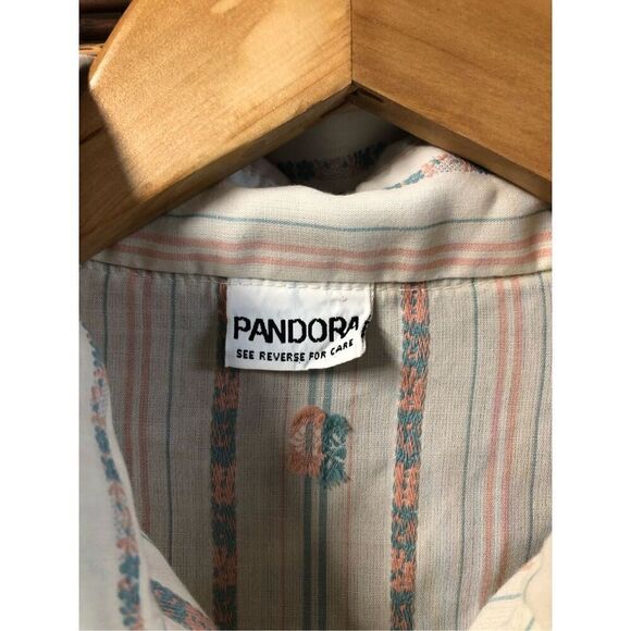 Pandora Vintage Long Sleeve Button Down Size 11 Cream Pink and Blue Floral Patte - Picture 4 of 5